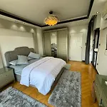 Private Jacuzzi 2Br Apt Nile Corniche Maadi