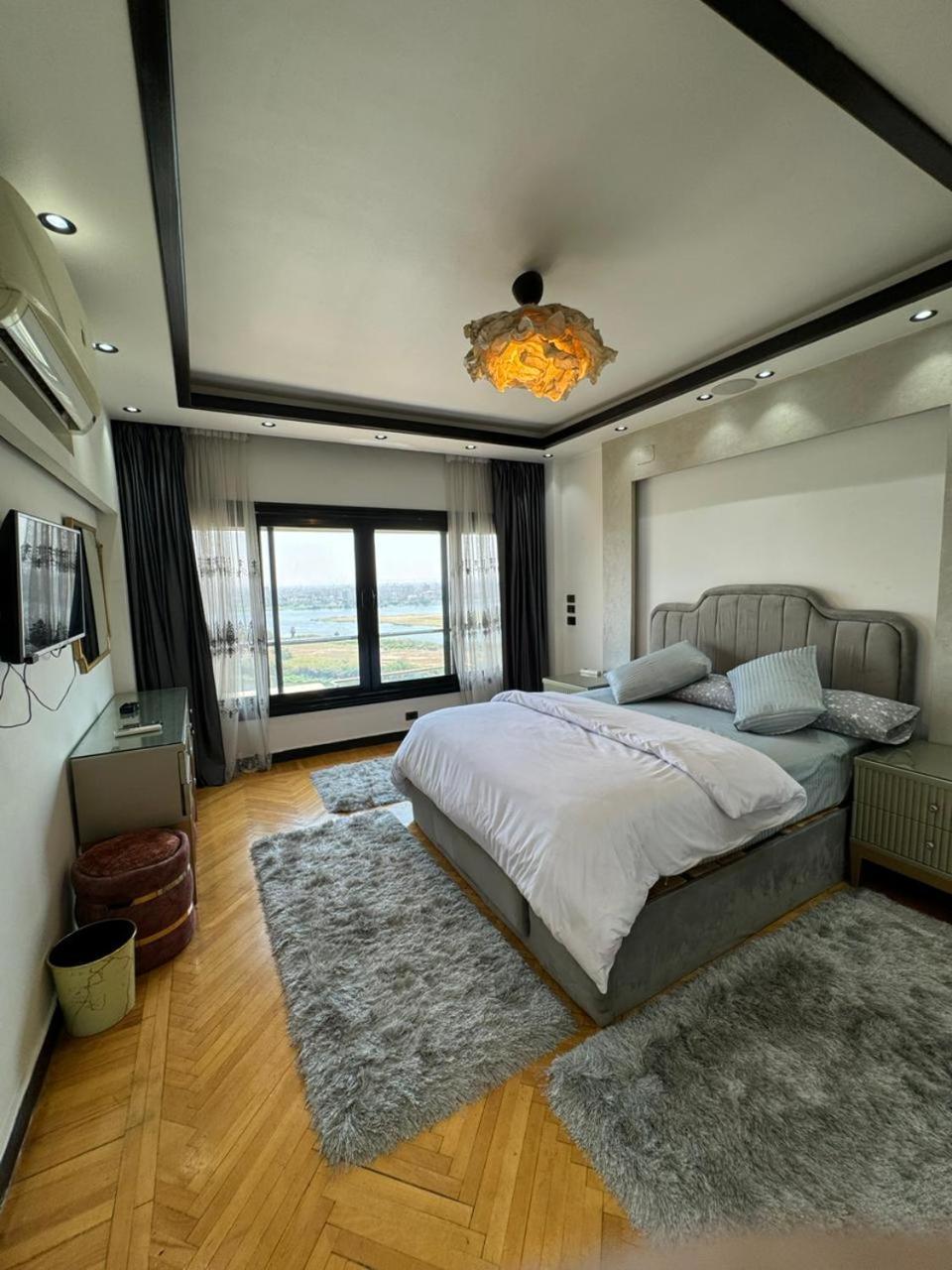Private Jacuzzi 2br Nile Corniche Maadi Apartamento *