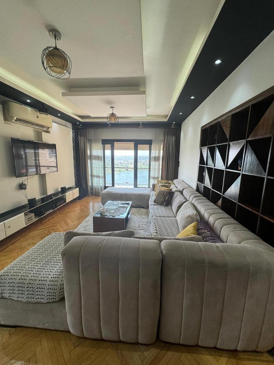 Apartamento Private Jacuzzi 2br Nile Corniche Maadi Cairo